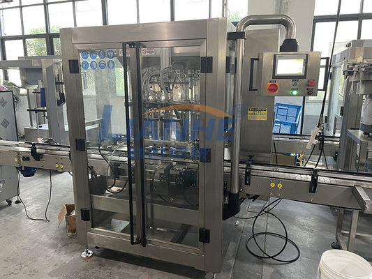 Máquina de rellenar líquida de la loción viscosa automática de 4 bocas para el champú detergente del jabón