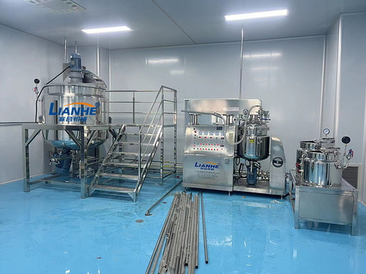 La cadena de producción de los cosméticos mezclador homogéneo del champú pega la máquina de emulsión poner crema