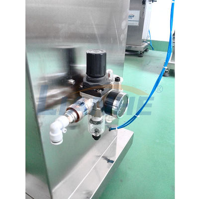 Máquina de rellenar de la goma semi automática vertical del pistón, máquina líquida antioxidante del llenador