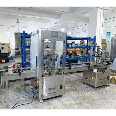 Material corrosivo anti líquido auto SUS304 de la máquina de rellenar del control del PLC