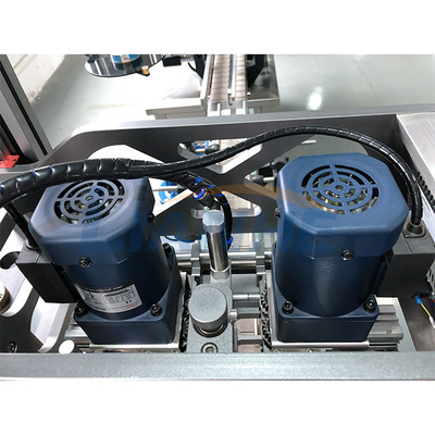Material de acero inoxidable de la máquina de la botella del tornillo del PLC de LIANHE que capsula