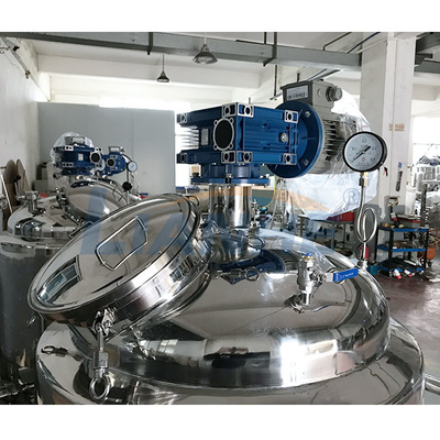 Tipo sellado los tanques de mezcla de acero inoxidables de 500L, equipo de mezcla cosmético movible