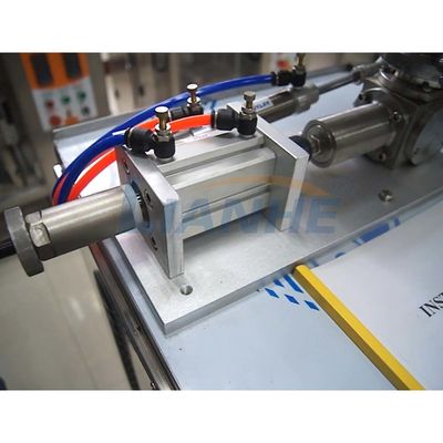 Máquina de rellenar de la bolsita eléctrica del ANIMAL DOMÉSTICO 3.5KW para el embalaje del champú