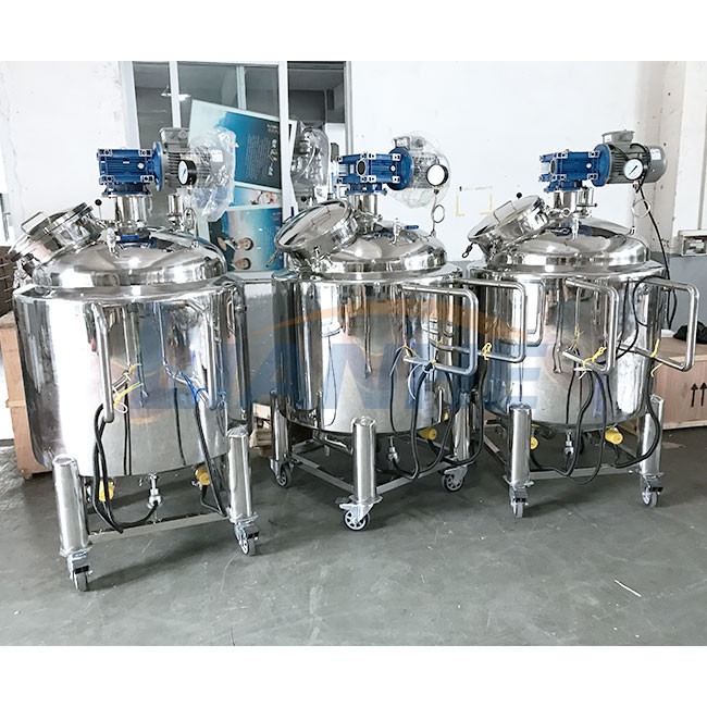Tipo sellado los tanques de mezcla de acero inoxidables de 500L, equipo de mezcla cosmético movible